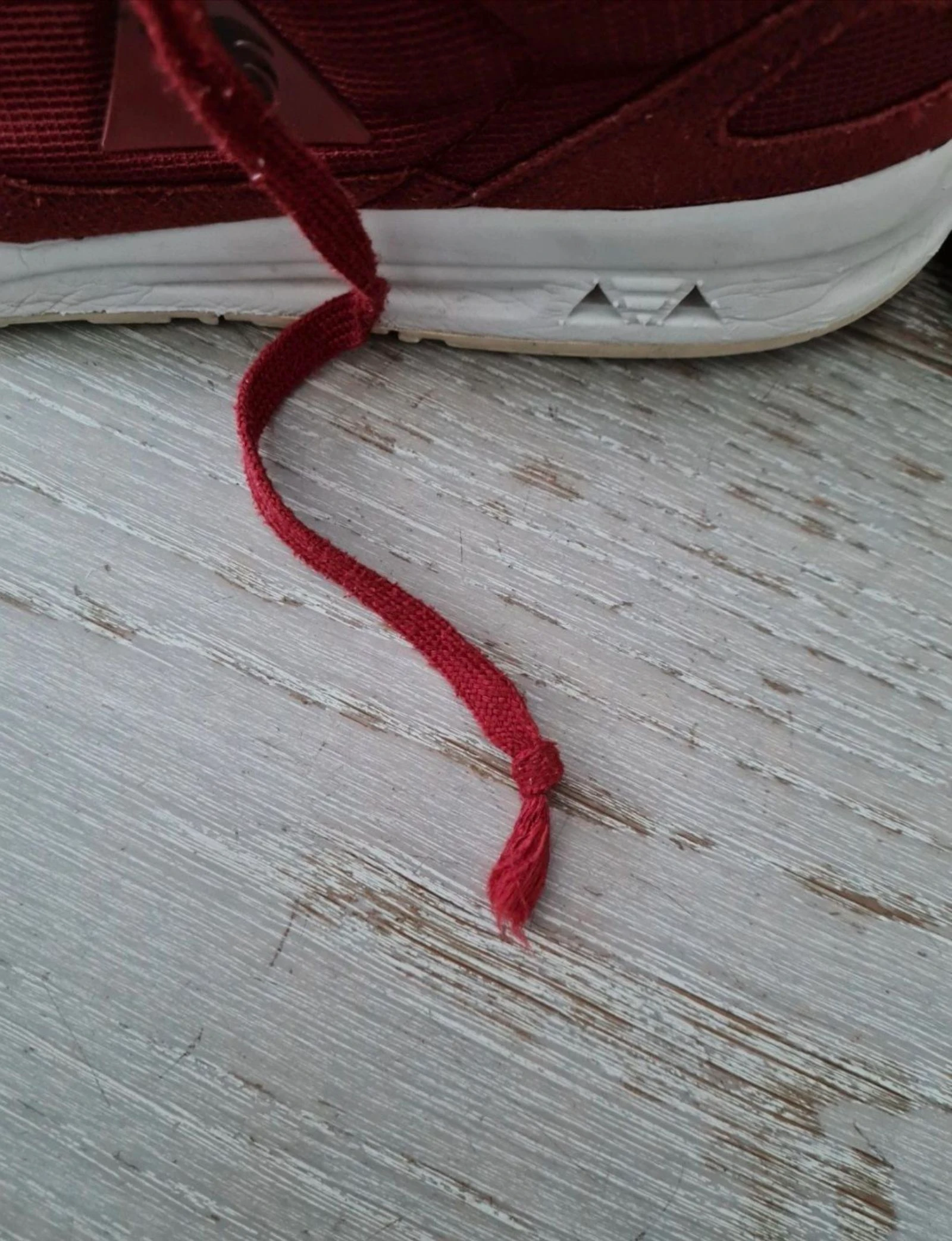 Zapatillas deportivas granates Le Coq Sportif. Talla 44 – photo 5